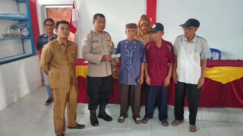 Pemerintah Desa Karang Anyar II Salurkan BLT-DD untuk Masyarakat yang Membutuhkan