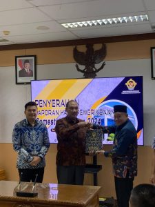 Ketua DPRD dan Wakil Bupati Bengkulu Utara Terima LHP BPK Semester II TA 2024